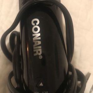 conair Other - Conair volume 2&1 hot air brush 1.5 in and 1 in conair Other - Conair volume 2&1 hot air brush 1.5 in and 1 in